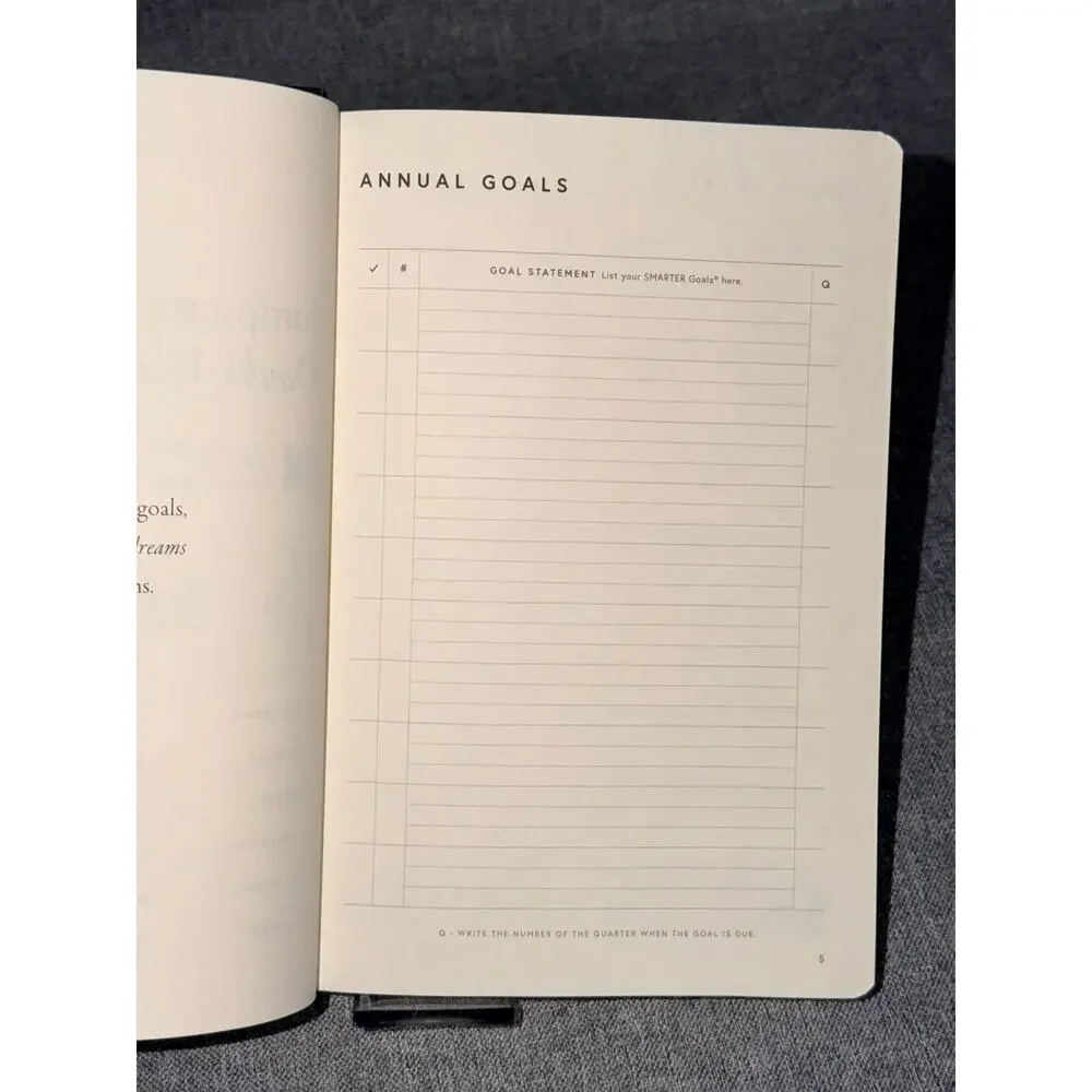 Full Focus Gray Linen Planner by Michael Hyatt - Ready to Achieve the Double Win